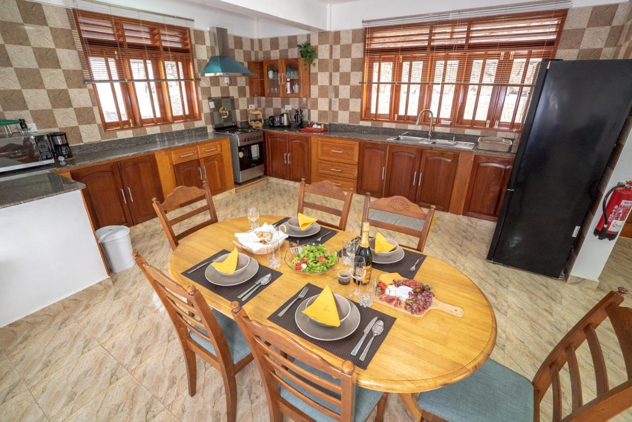 La Belle Residence Self Catering Accommodation Beau Vallon  Buitenkant foto