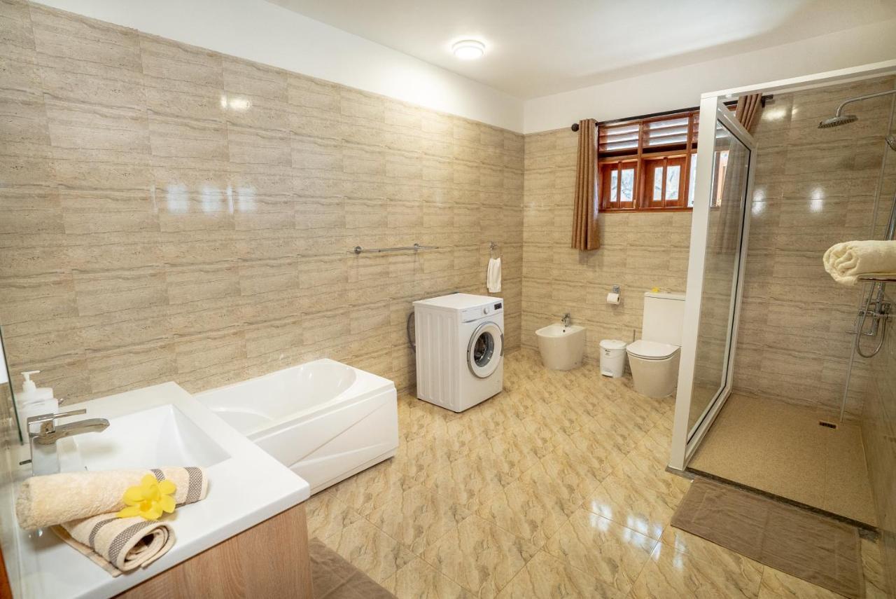 La Belle Residence Self Catering Accommodation Beau Vallon  Buitenkant foto