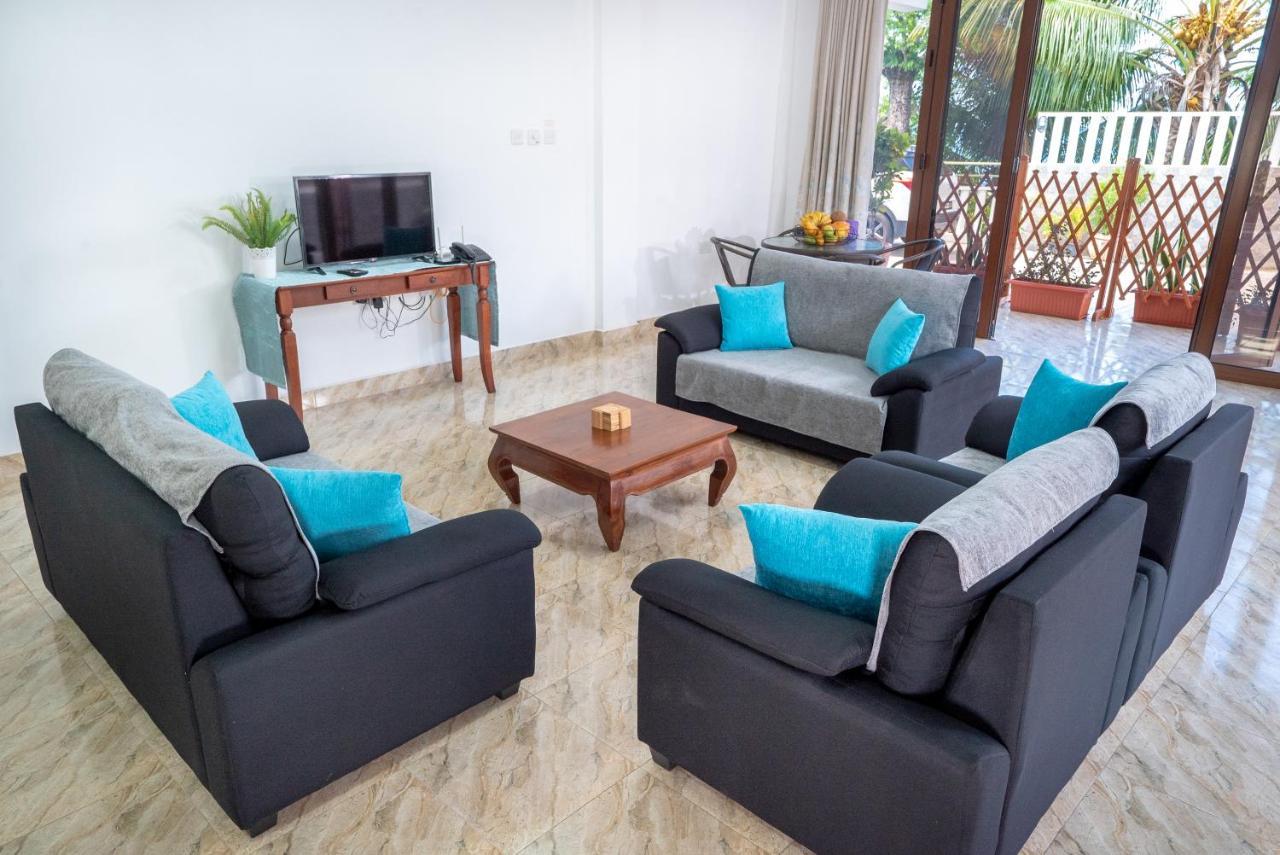 La Belle Residence Self Catering Accommodation Beau Vallon  Buitenkant foto