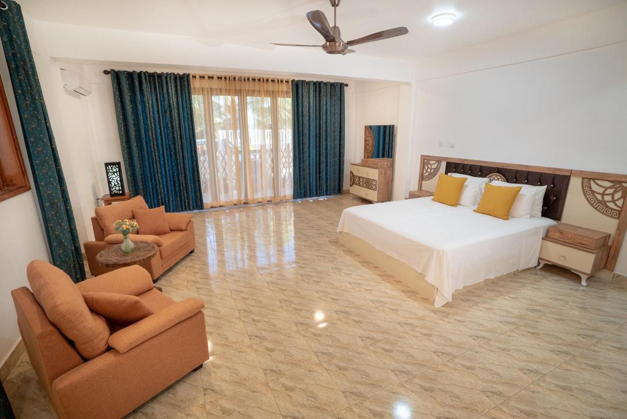 La Belle Residence Self Catering Accommodation Beau Vallon  Buitenkant foto
